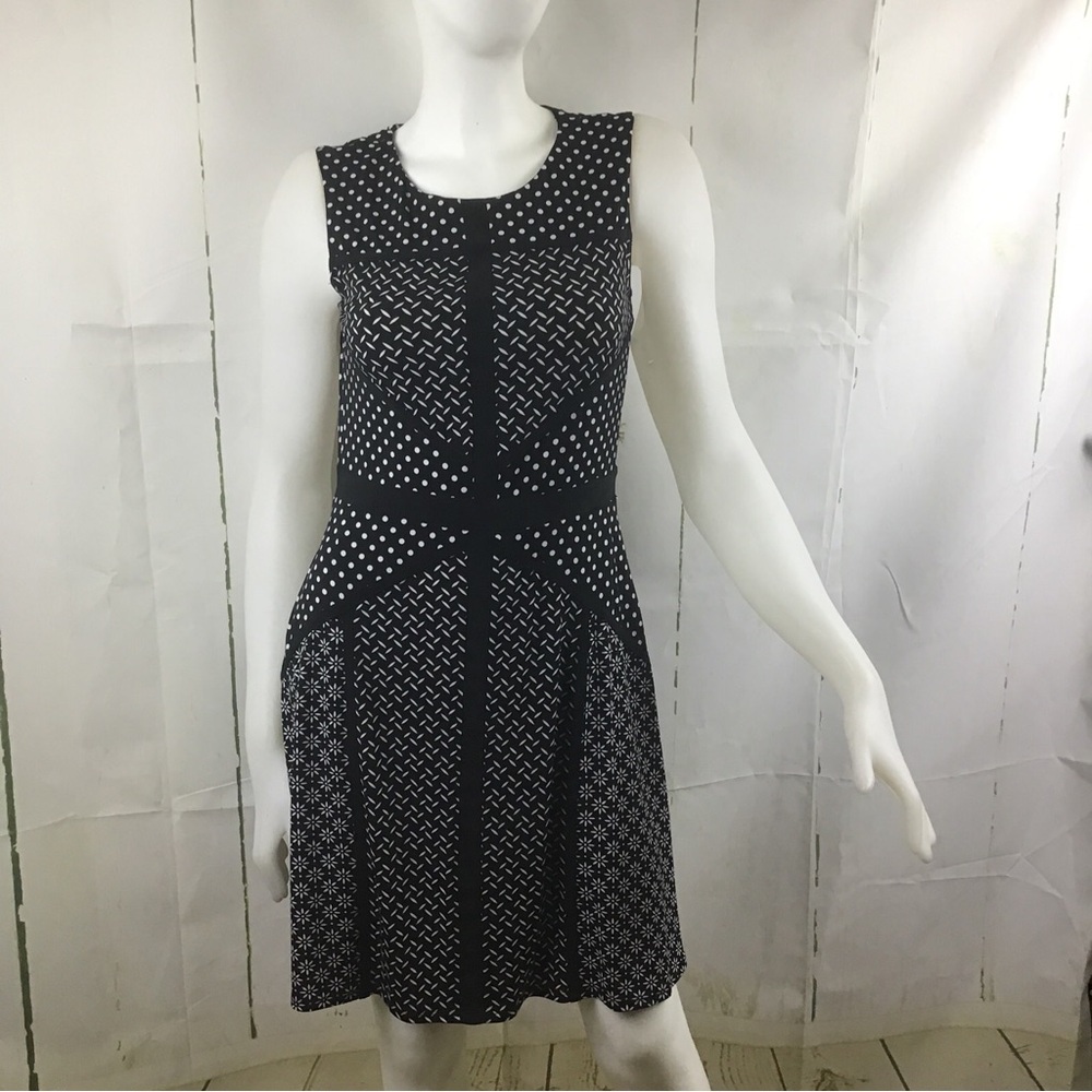 Just...Taylor Women’s Black & White Multi Pattern Fit & Flare Dress Sz. 6